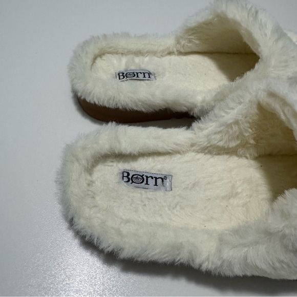 Born Plush White and Brown Faux Fur Slippers Size M(7-8) - Picture 2 of 9